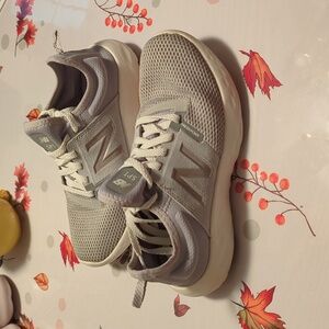 New Balance SPT shoes